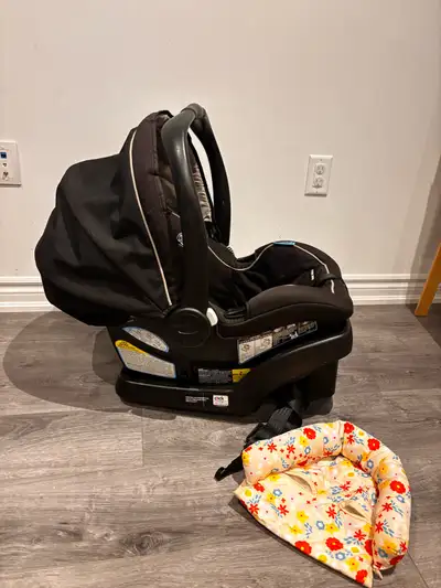Graco snugride snug lock 35 infant car seat with base, View more