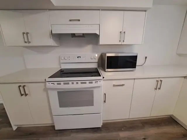 2 bedroom, 1 bath rent in Peterborough in Long Term Rentals in Peterborough - Image 3