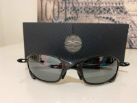 OAKLEY JULIET CARBON BLACK IRIDIUM POLARIZED