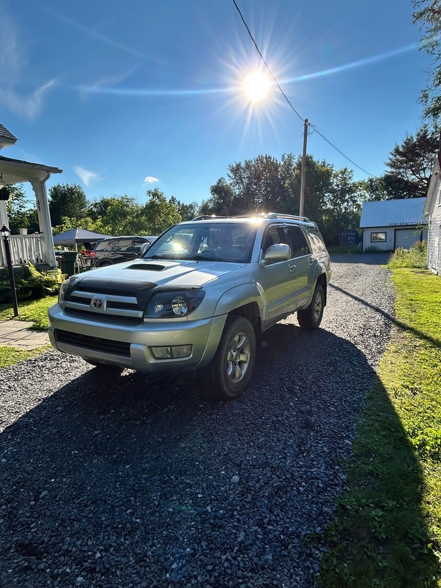 2005 Toyota 4 runner SR5 sport