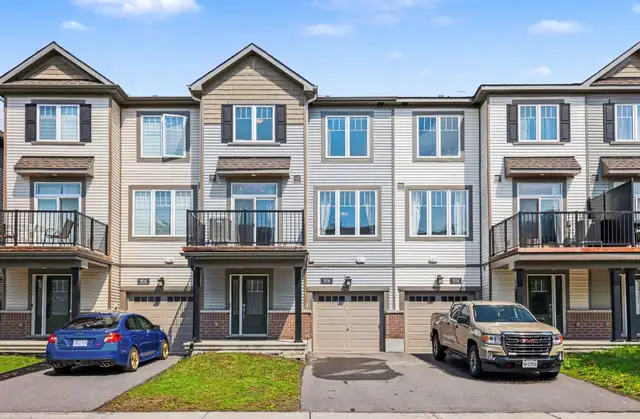 Room for rent in Barrhaven Quinns Pointe (Female) in Room Rentals & Roommates in Ottawa - Image 10