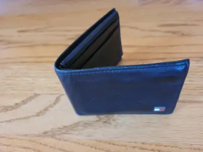 Tommy Hilfiger Leather Wallet, View more