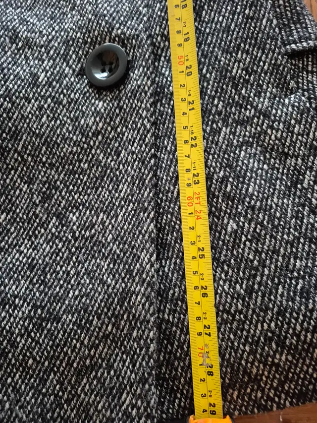 Cute winter jacket in Women's - Tops & Outerwear in Mississauga / Peel Region - Image 8