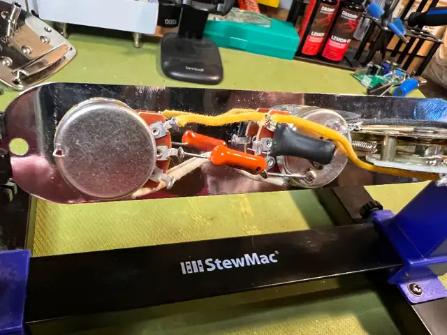 Telecaster 4-way Loaded Control plate in Guitars in Oakville / Halton Region - Image 4