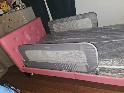 Lit simple, View more