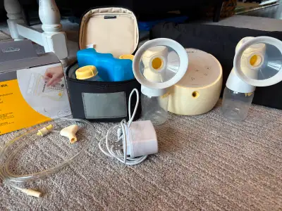 Great pump, considered hospital grade. Great battery life. Comes with all items in photos. Lightly u...