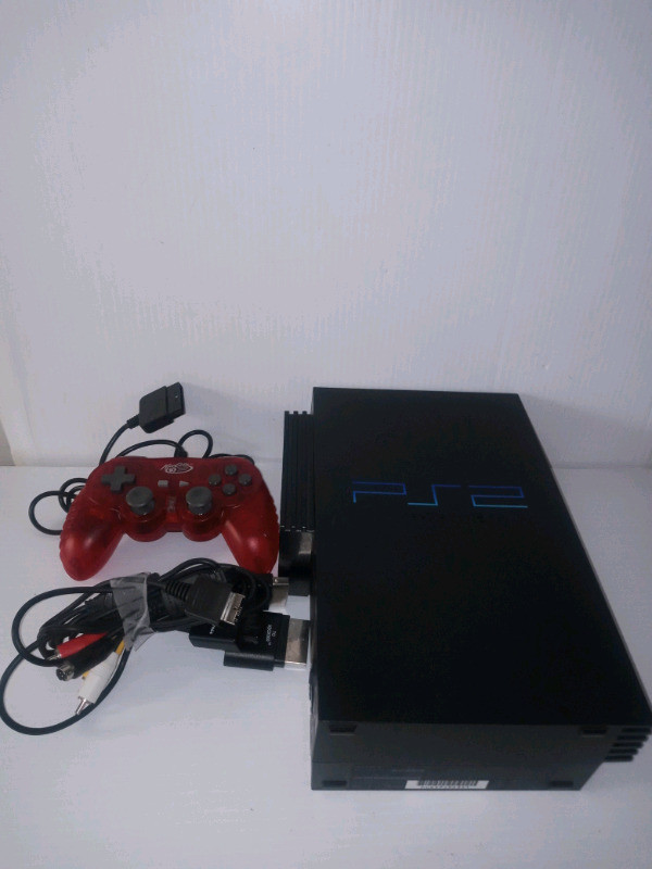 Playstation 2 Console & 1 Controller with 2 Memory Cards dans Autre  à Ville de Montréal