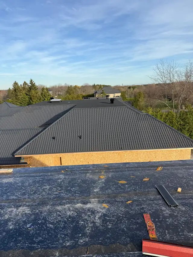 All Points Roofing - Roof Repairs & New Roof Installation in Roofing in Mississauga / Peel Region - Image 6