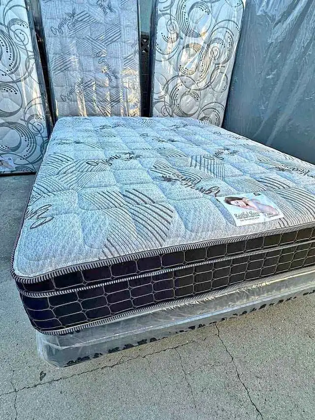 matelas simple,matelas double, matelas queen, matelas king in Beds & Mattresses in City of Montréal - Image 5