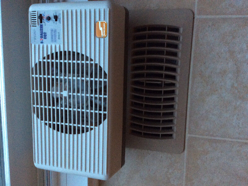 FLOOR REGISTER AIR BOOSTER Heaters, Humidifiers & Dehumidifiers
