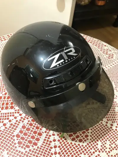 Black motorcycle helmet call 587 568 0885