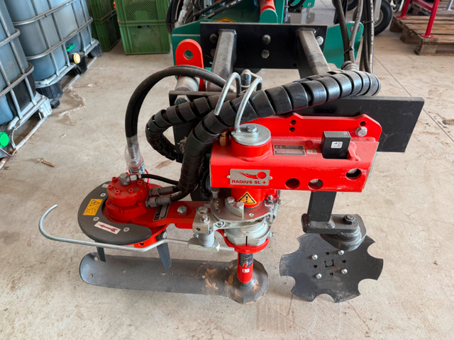  Clemens Radius SL + Double Sided  – Vineyard / Orchard Tool in Other in Chatham-Kent - Image 2