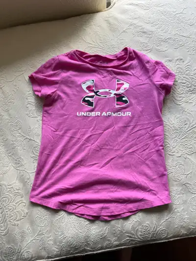Girls Pink Under Armour T Shirt - Size Small, View more