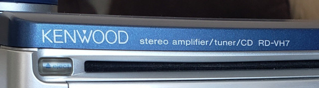 Kenwood RD-VH7 Stereo Amplifier Tuner CD Player With Remote in General Electronics in City of Toronto - Image 3