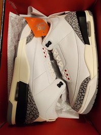 NIKE AIR JORDAN 3 (WHITE CEMENT)