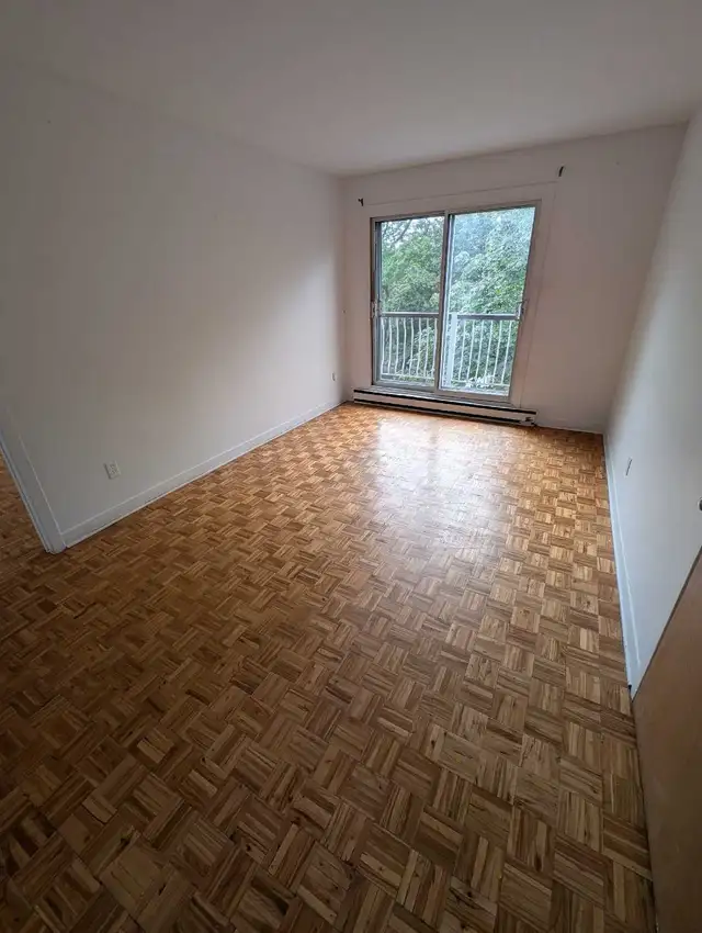 4 1/2 À louer in Long Term Rentals in City of Montréal - Image 9