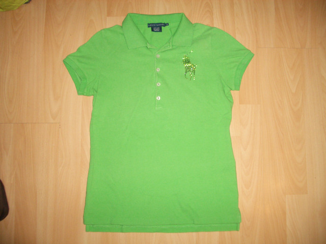 Ralph Lauren t-shirt cotton 100%  _  fit size S-M fem dans Femmes - Hauts et vêtements d'extérieur  à Ville de Montréal - Image 3