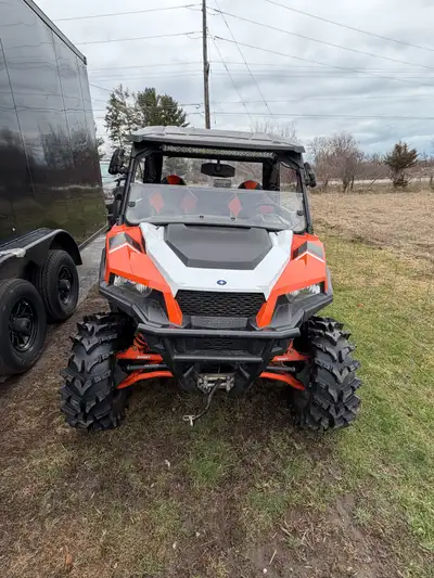 2016 General 1000 only 2900 kms has Polaris stereo system ,super atv arched A-arms,rhino axles , com...