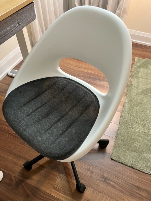 IKEA LOBERGET / MALSKÄR Swivel Chair + Pad Chairs & Recliners