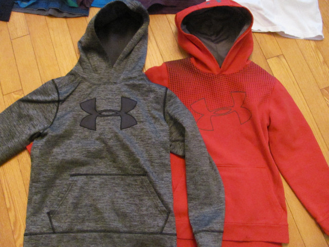shirts and hoodies size 10/12 in Kids & Youth in Gatineau - Image 2