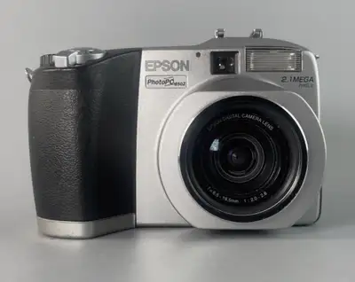 Epson PhotoPC 850z Rare 2.1MP Digital Camera, View more