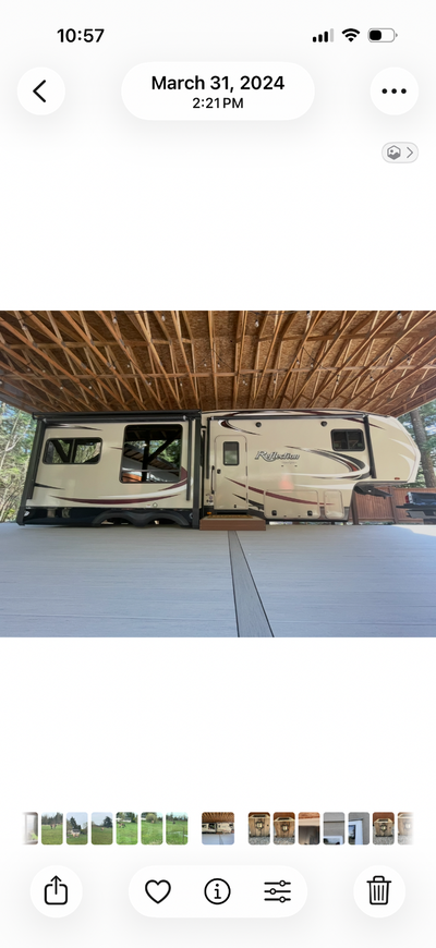 2018 grand design fifth wheel travel trailer in excellent condition. Stored mostly undercover and ca...