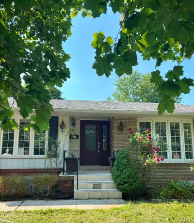Legal detached bungalow  in Downtown Brampton