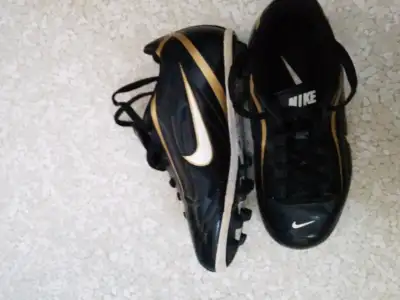 Nike cleats for kid (size 11C), View more