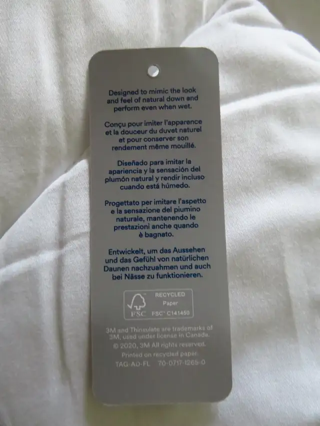 Queen Down Alternative Duvet (Thinsulate) in Bedding in Ottawa - Image 5
