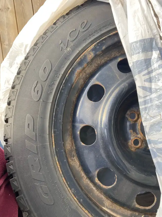 studded Winter tires on Rims in Tires & Rims in Bedford - Image 4