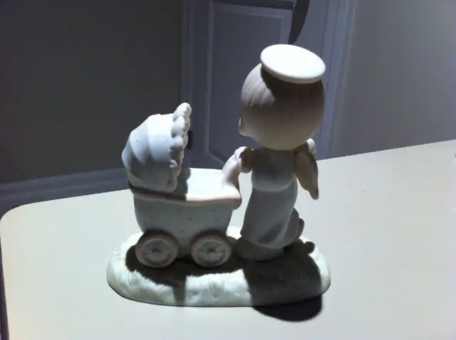 Precious Moments - Baby's first trip in Arts & Collectibles in Ottawa - Image 4
