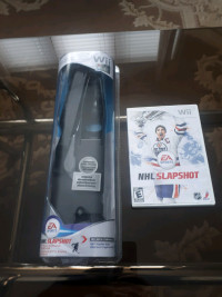 Nintendo Wii NHL Slapshot Bundle  Hockey Sticks Complete