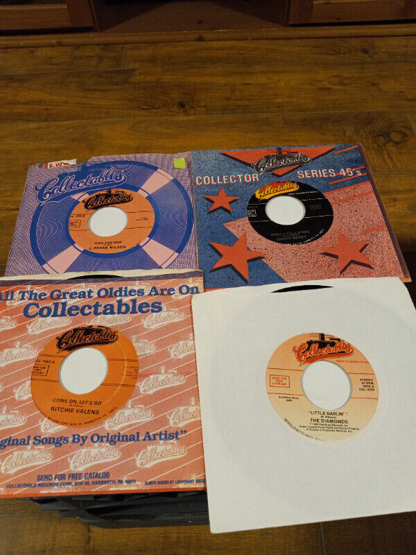 Vinyl Records 45 RPM 7 Inch R&R Collectibles Chuck Berry Lot 11 in CDs, DVDs & Blu-ray in Trenton