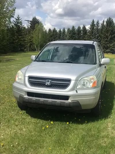 Mostly hwy. driven. Has a few scrapes and minor dents as well as rust on rear wheel wells per photos...