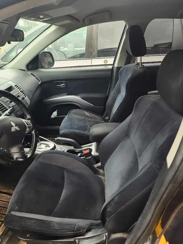 2011 Mitsubishi Outlander Sport AWD 63284956555265124