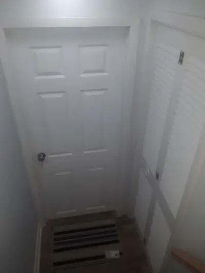 Basement Apartment For Rent Gibbons & Rossland Area