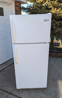 Beautiful white fridge for sale 