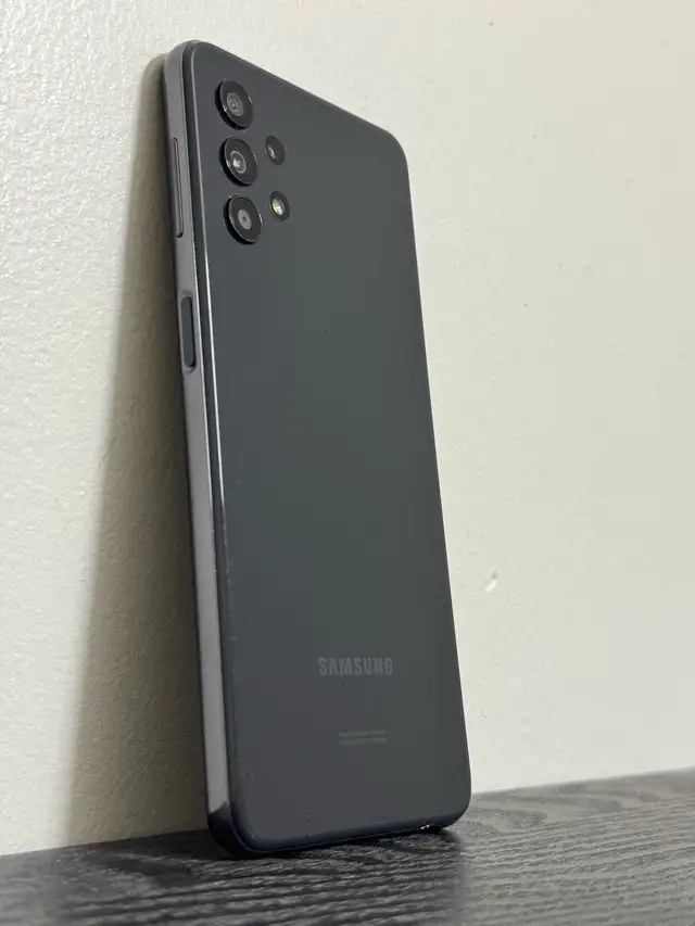 Unlocked Samsung Galaxy A32 5G 64GB | General Electronics