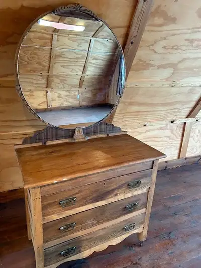 bureau antique avec miroir rond 3 tiroirs