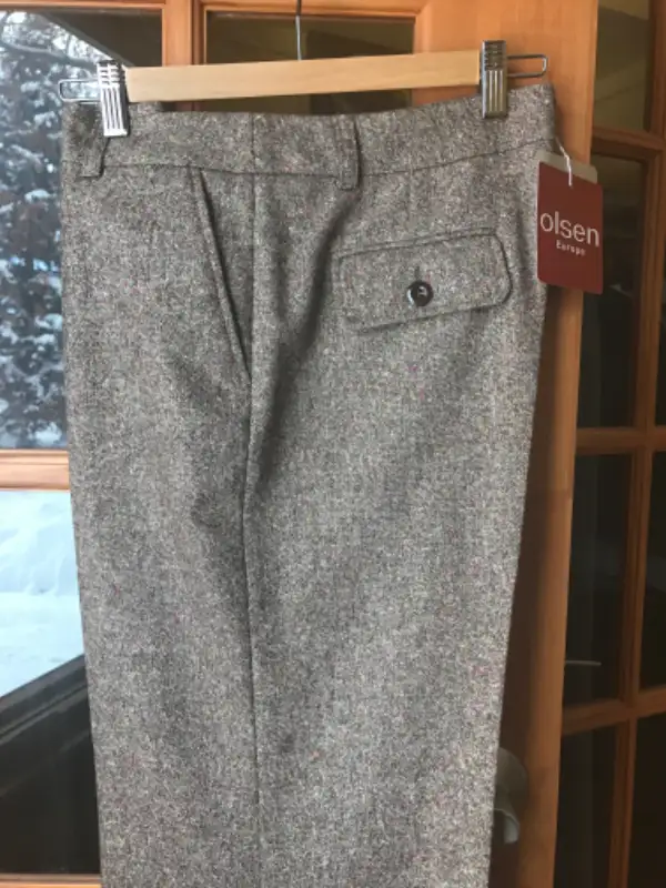 Women's Wide-Leg Pants. Size 8-10 NEW with tags. Olsen Europe. in Women's - Bottoms in Calgary - Image 3