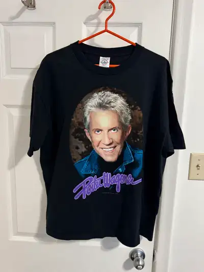 Black adult large t-shirt. Features a large image of Peter Wagner. Screen Play 2002. Delta Pro Weigh...