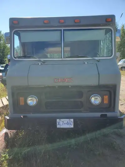 Runs well. Mechanically sound . Repaired and sealed the roof, no leaks. 350 engine turbo 400 transmi...