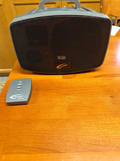 Like new portable amplifier, great for presentations , classrooms, lecture rooms. Multiple inputs