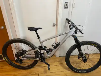 vélo de montagne Enduro Specialized S4 Carbon 12 V , View more