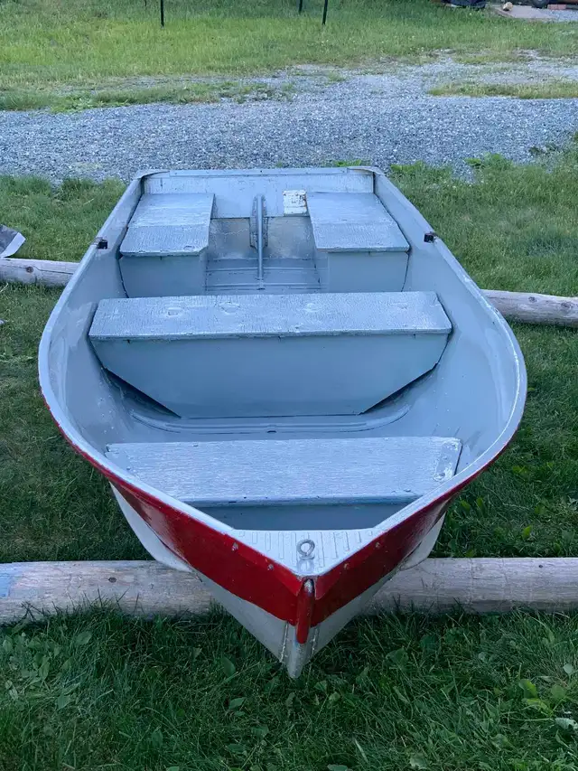 12 ft Cartop Aluminum  boat in Powerboats & Motorboats in Sudbury - Image 4