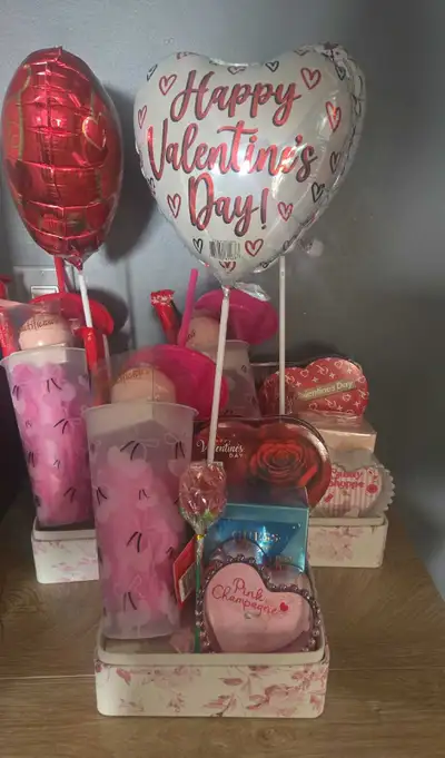Women's Guess Perfume Vday basket, View more