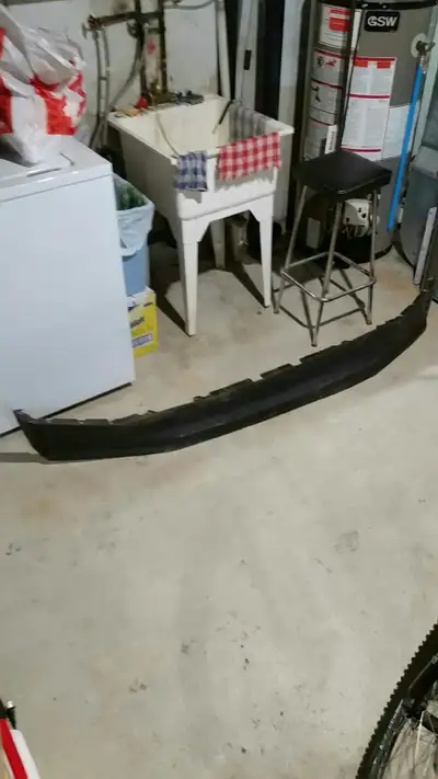 Ford F - 250 Lower Front Valance Panel Came Off a 2022. New Clips Included in Bag Attached. Genuine...