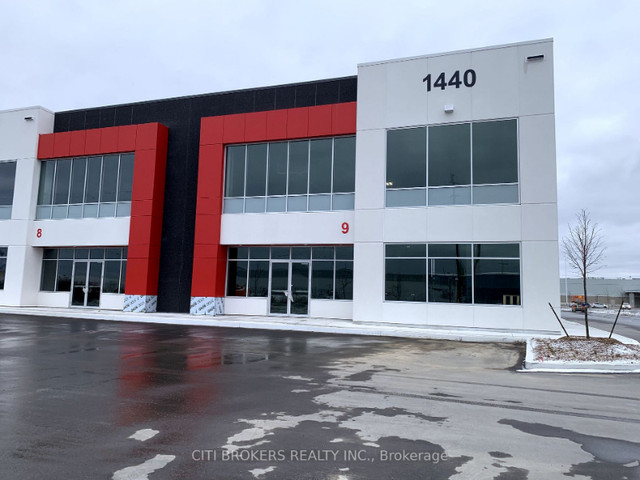 For Sale Whitby in Commercial & Office Space for Sale in Oshawa / Durham Region
