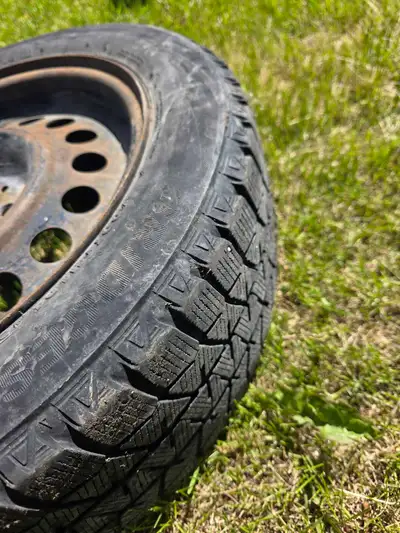 2x: 185/55R15 winter tires mounted on steel rims are in used condition and ready to provide extra gr...