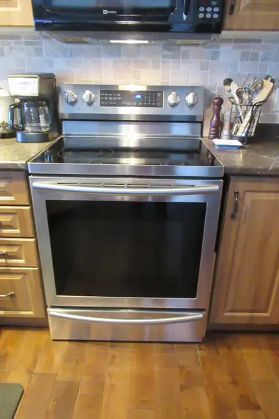 Samsung Electric Range / Stove, View more